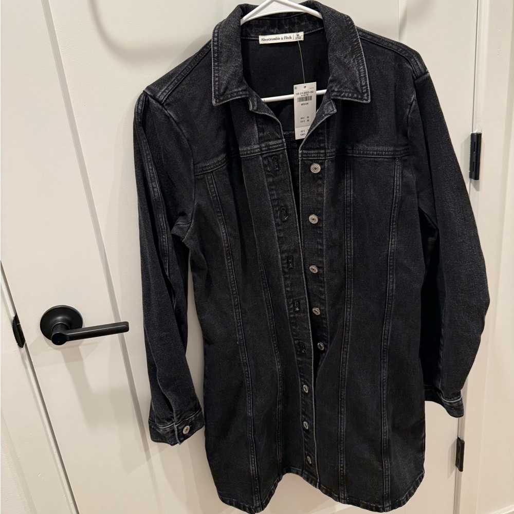 NWT Abercrombie & Fitch Black Washed Longline Denim Jacket - Picture 2 of 4